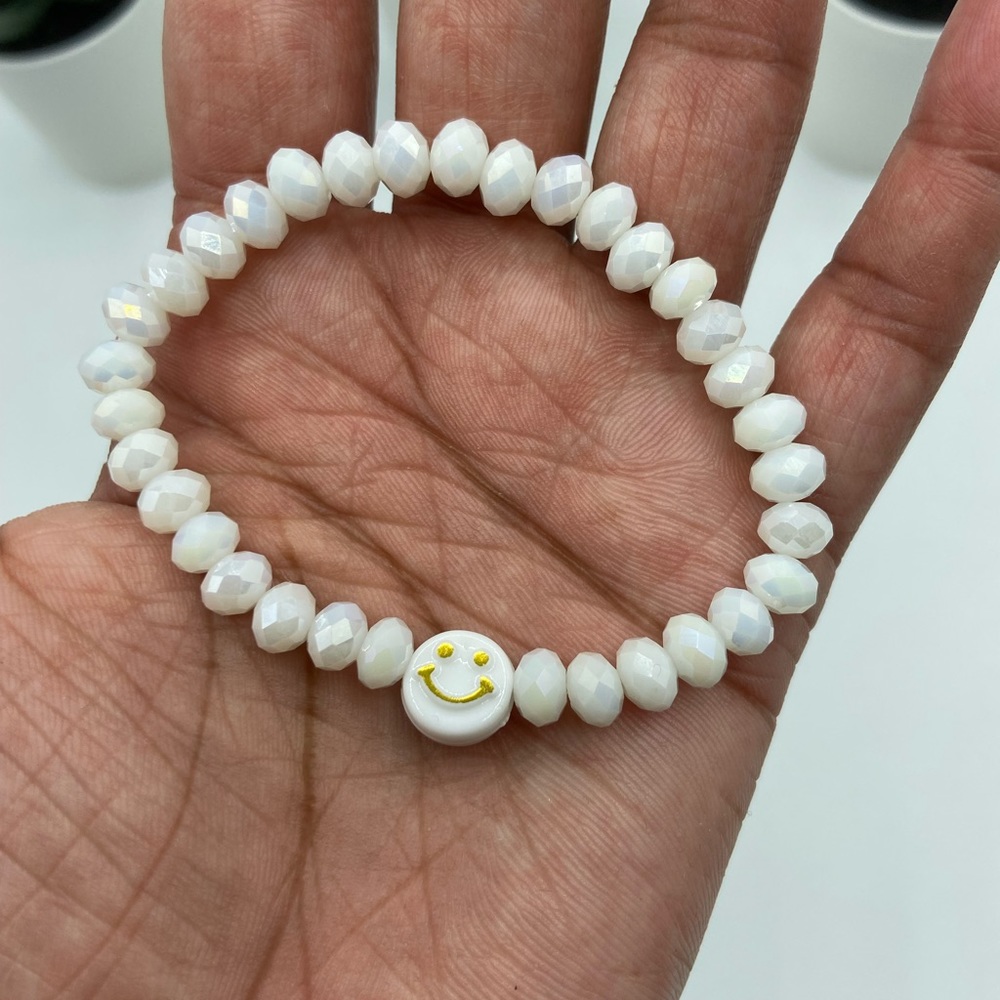 Y2K Handmade Trendy Glass Bead Bracelet with Smiley Face